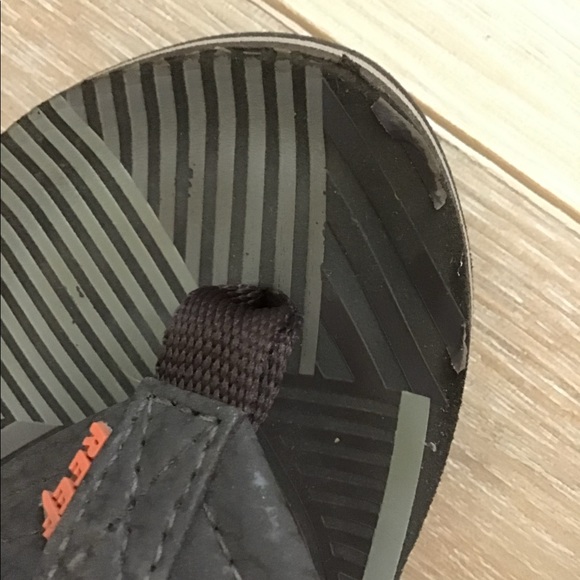 Reefs Sandals S/M (2) - Picture 5 of 6